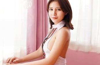 Feilin嗲囡囡 – 梦小楠小夜猫的油亮写真，光滑得能反射出我的惊讶表情！