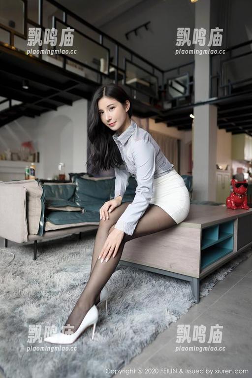 Feilin嗲囡囡-萌琪琪Irene Feilin嗲囡囡 - 萌琪琪Irene的校服图包竟然免费,我差点以为上当了!