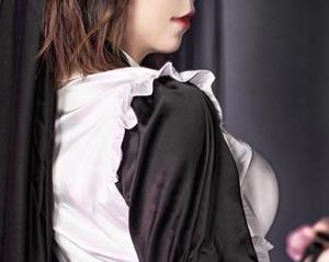 Leah梓未新作，肉丝写真让人无奈又心痒。