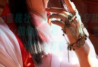MiiTao蜜桃社 – 睡衣随便穿穿就好？谢芷馨Sindy教你如何把“随便”变成“时尚”的写真！