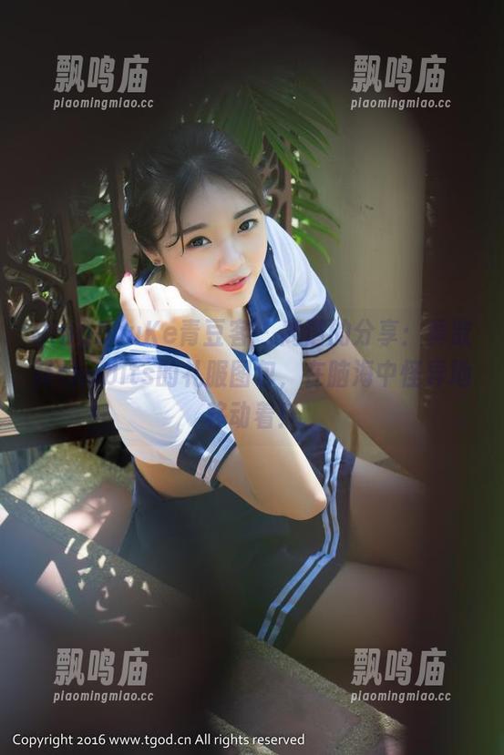 QingDouKe青豆客-黄歆苑chobits QingDouKe青豆客 - 离谱的分享:黄歆苑chobits的礼服图包,在脑海中怪异地移动着!