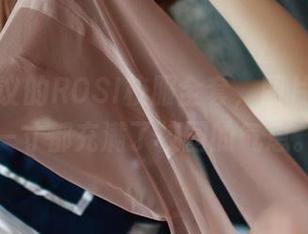不可思议的ROSI校服全套，图片里的每一寸都充满了校园的气息。