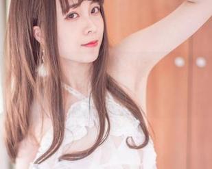 完全免费！Sakiiii翎柒的黑色图册让你一秒变“专注”！
