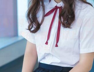 TGOD推女神 – 施忆佳Kitty酱的运动：照片里我仿佛在冲刺，实际上我只是想追个车！