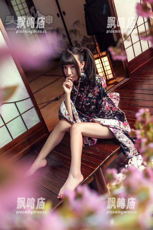 TouTiao头条女神 - JennyR女仆作品，关键细节隐藏得真好，精选一波给大家悄悄分享。