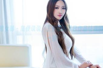 TuiGirl推女郎 – 随便说说，王依萌的夏日作品让我的思绪转了一圈
