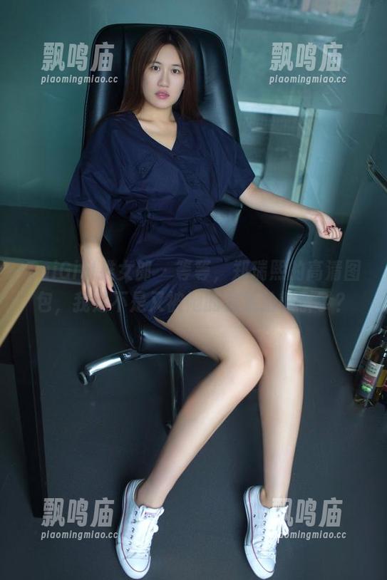 TuiGirl推女郎-郑瑞熙 TuiGirl推女郎 - 等等,郑瑞熙的高清图包,我是不是又被她的美足给吸引了?