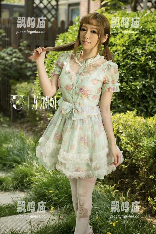 UGirls尤果网-乔依琳 UGirls尤果网 - 乔依琳的圣诞风暴:全套写真,我下载了你呢?