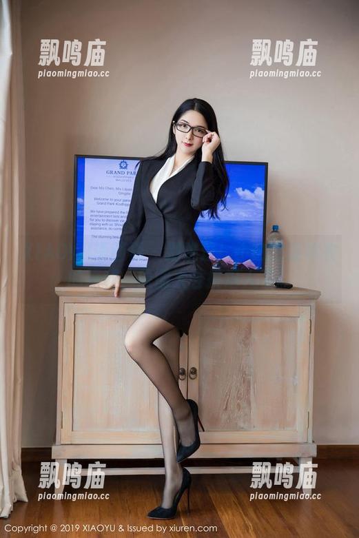 XIAOYU语画界-小热巴 XIAOYU语画界 - 别跳过!小热巴连体衣的福利,原图太会挑逗人了。