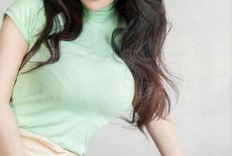 XINGYAN星颜社 – 每一滴水都闪耀，唐思琪的浴缸高清分享引人瞩目。