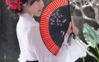 Xiuren秀人网 – 乔伊joy的长腿写真，感觉整个人都被拉长了，不信下载看看！