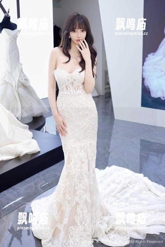 Xiuren秀人网-伍晓丽Shirley Xiuren秀人网 - 伍晓丽Shirley的网袜写真,给自己一个偷懒的理由—合集