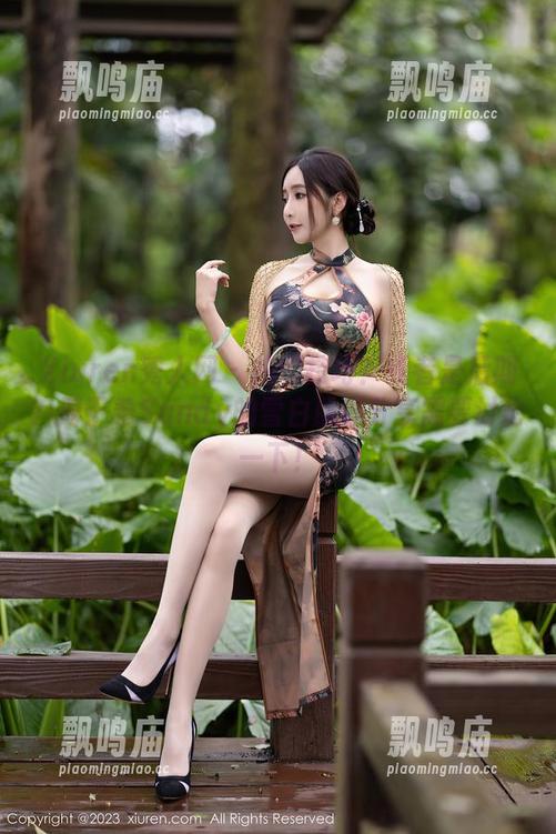 Xiuren秀人网 - 拍照技巧？或者是后期？周于希Sandy的雪白肌肤分享需要讨论一下！