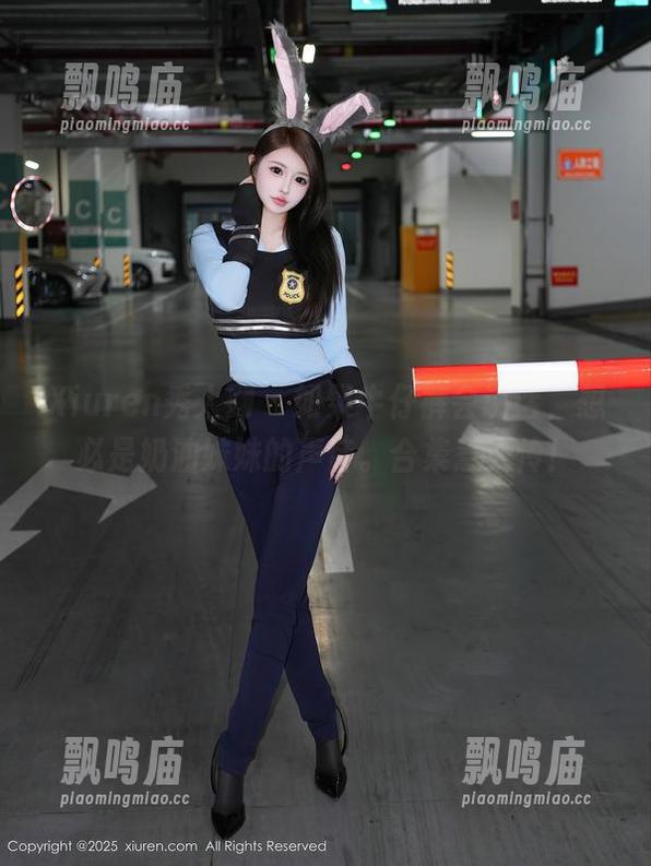 Xiuren秀人网-奶油妹妹 Xiuren秀人网 - 如果牛仔裤会说话,想必是奶油妹妹的声音。合集惹人怜!