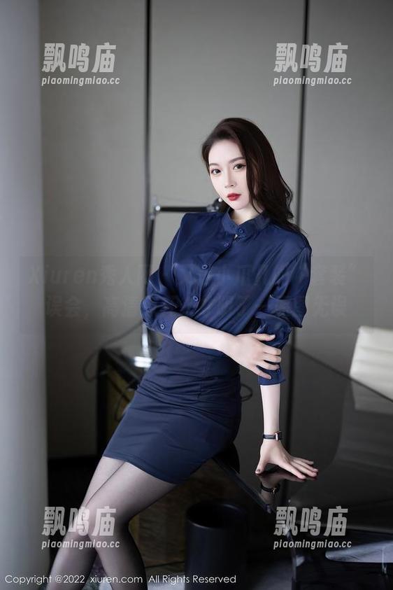 Xiuren秀人网-小爪几 Xiuren秀人网 - 又是小爪几的“套装”误会,高清点开来才明了—原图无误
