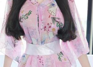 Xiuren秀人网 – 王俪丁呀的女仆写真更新，当然得来点新鲜的看法，哈哈。