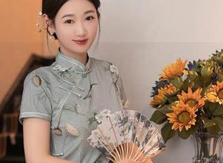 Xiuren秀人网 – 打开闵妮内衣写真集更新，我的内心五味杂陈