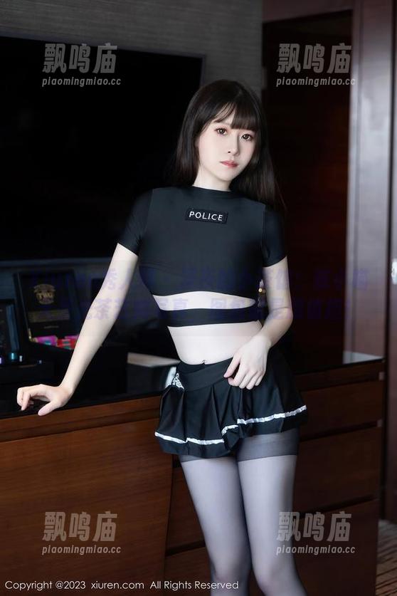 Xiuren秀人网-陈小喵 Xiuren秀人网 - 深夜的小茶馆:陈小喵无圣光茶艺师写真,图包就是颜值担!