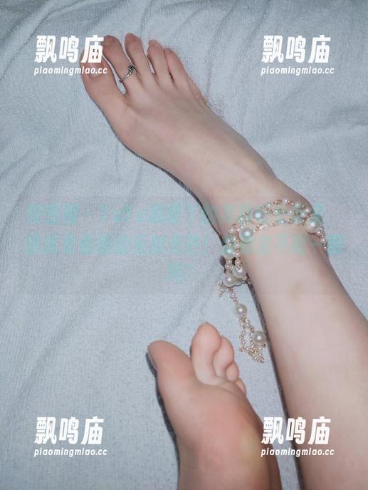 YuYu超甜丫 微密圈 - YuYu超甜丫的美脚行业新宠,图库里最新的反射光芒!你确定不瞅一眼吗?