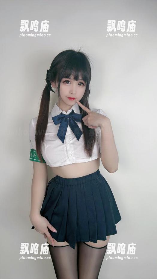 miko酱ww女友写真，套图里的每一刻都让我产生莫名的期待。