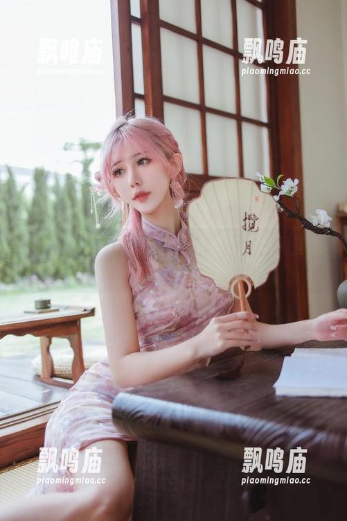 仙女月 喜欢这兔女郎造型吗?仙女月原图和壁纸等你来拿!