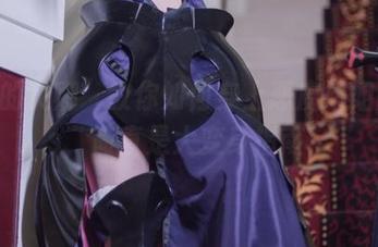 “你的负卿”教你如何穿上恶魔姐姐的cos，简直是大变身指南！