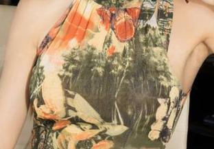 克拉女神 – 那种气质，学姐大阳写真合集给你别样体验