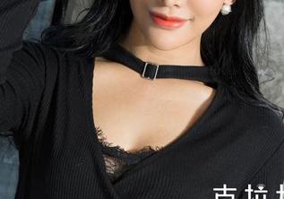 克拉女神 – 菲菲的高跟鞋在线追逐，每一张图片都留出空白好让你思考