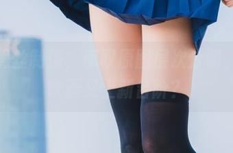 看着黑丝制服，感叹原图层次分明，兔玩映画又上新台阶？