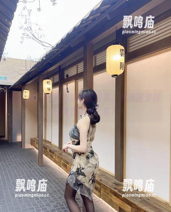 微密圈 - 瞧瞧周妍希的写真，体操服穿得好像是要去比赛？