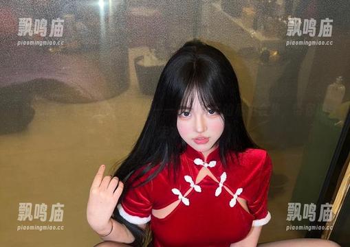 小优优子 微密圈 - 来自浴缸的视角——小优优子的私拍合集,带你游走水面