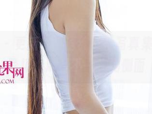 尤果网 – 更新！王语纯肉丝写真集，闪亮登场，展现不一样的侧面