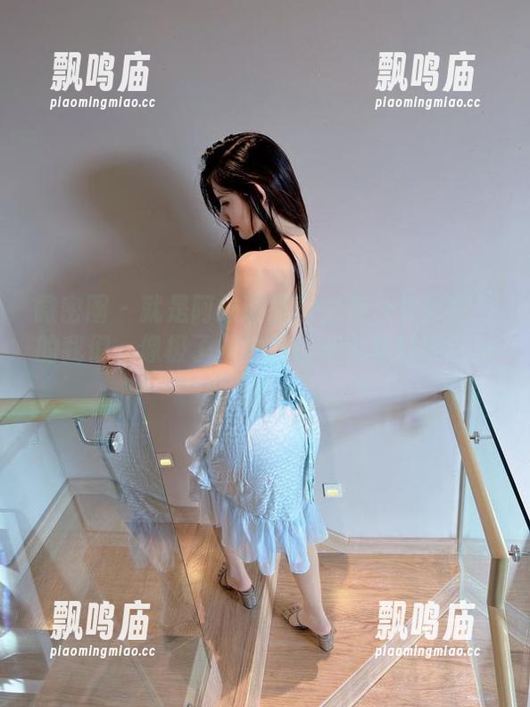 微密圈 - 就是阿朱啊露营之夜合集：户外的我们，像极了摆拍，但不太想打破这氛围。