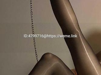微密圈 – 徐绾绾yyyy的原图分享，不小心被油亮的自己晃了眼
