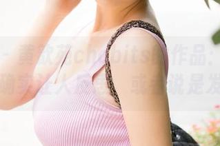 推女神 – 黄歆苑chobits的作品：这纯白套图确实让人反思，或者说是发呆？
