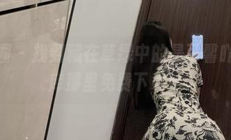 微密圈 – 找到藏在草绿中的是可馨吖，图库那里免费下载！
