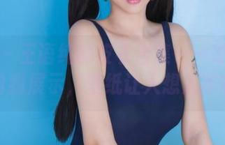 果团网 – 王语纯的皮衣合集——才不只是个自我展示，壁纸让人想入非非！