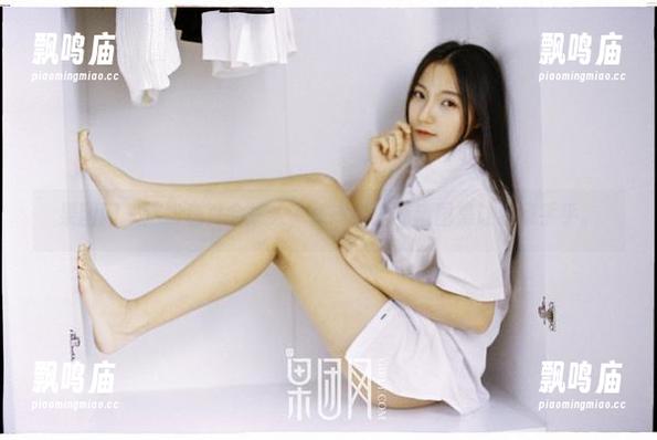 果团网-陈迪娅 果团网 - 这粉色真会挑人,陈迪娅的高清图集让我晕乎乎。
