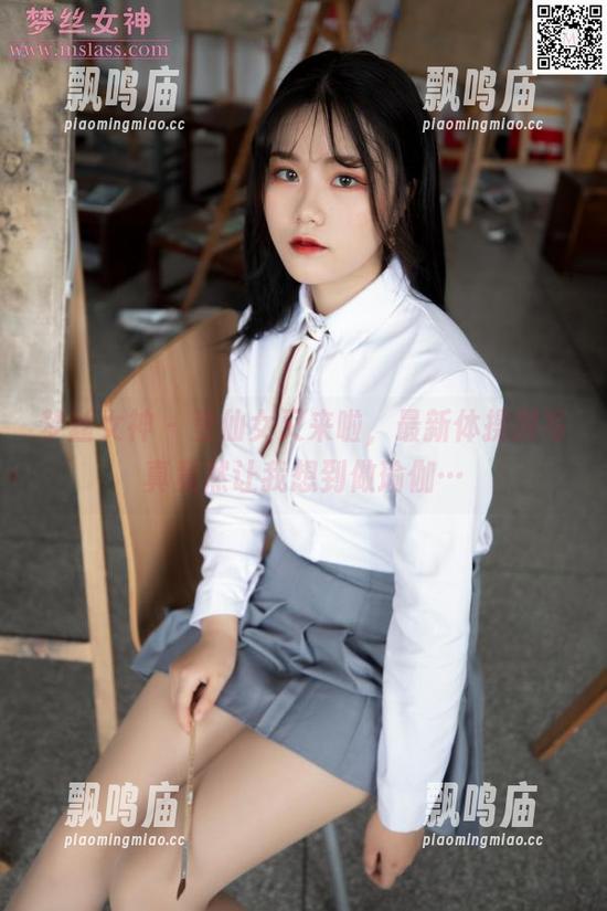 梦丝女神 - 莹仙女又来啦，最新体操服写真竟然让我想到做瑜伽…