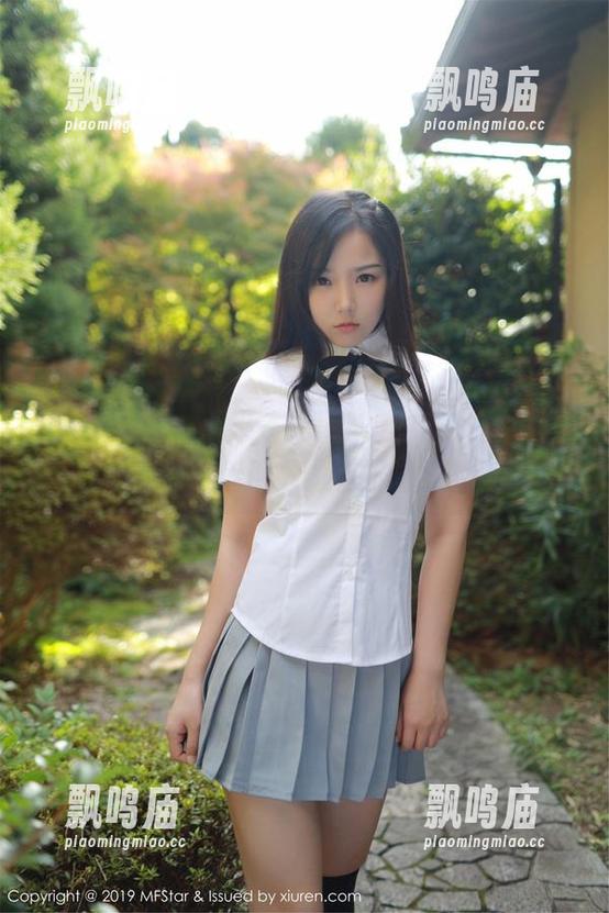 模范学院 - 小果冻儿jelly的皮衣图包，悄悄藏着百分之百的态度哦
