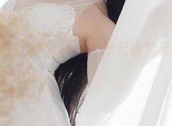 无圣光下的樱落酱w，裸足也能蹦出美图！