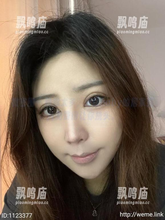 微密圈 - 别想太多，海豚baby的居家照片免费得让你挠头。