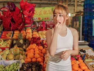 爱丝 – 修女瑶瑶写真：不仅仅是‘乖’，也不是‘坏’，快来下载这份美好！