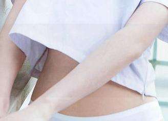爱尤物 – 陆萱萱cecilia的套装，完全无圣光，真心惹人注目！图集中有些小细节可是很抓人的哦～