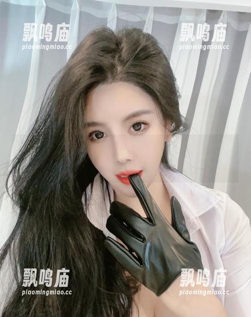 微密圈 - 自拍作品不敢相信，这居然是猪小七的姐姐？