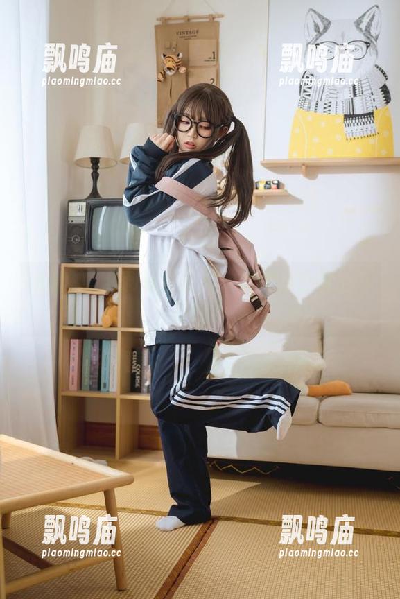 全套神沢永莉泳装图片，哪种颜色锦上添花呢？
