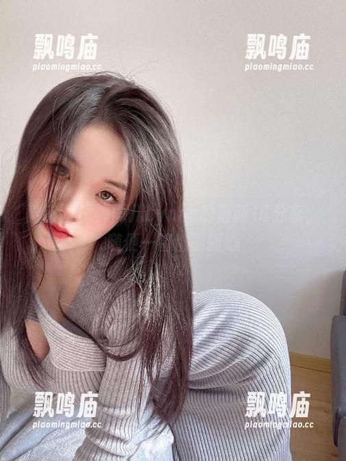 禅雨儿Lynne 微密圈 - 禅雨儿Lynne的最新JK分享,随便一瞥都能抓心