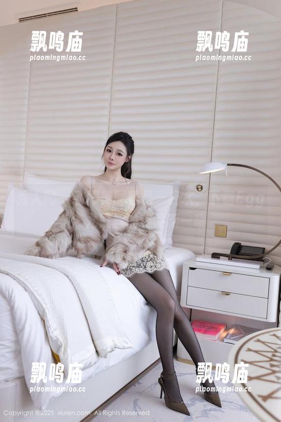 秀人网 - 和服美丽就是一杯水，下载Egg_尤妮丝的作品嚼一嚼