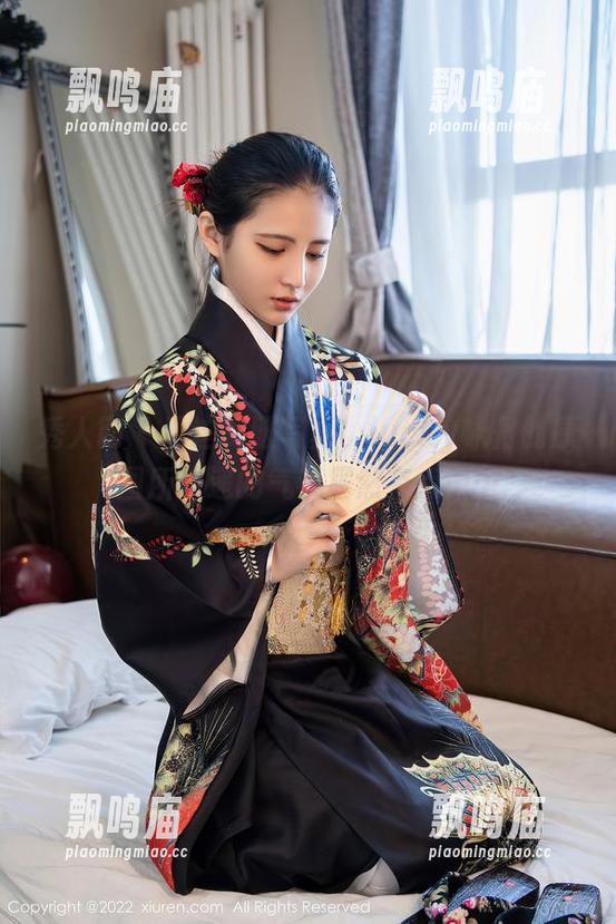 秀人网-lucky咏丹 秀人网 - 看这制服写真,lucky咏丹的原图所传递的气氛居然有点……