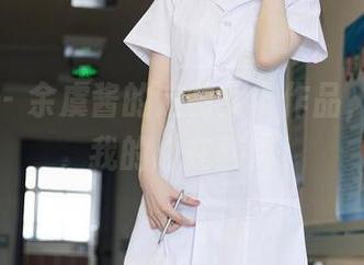 秀人网 – 余虞酱的定制女友作品，这画面，我的心在翻滚！